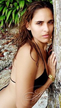 Costa Rican beauty Maria Jose is a surfer Costa Rican beauty Maria Jose is a surfer